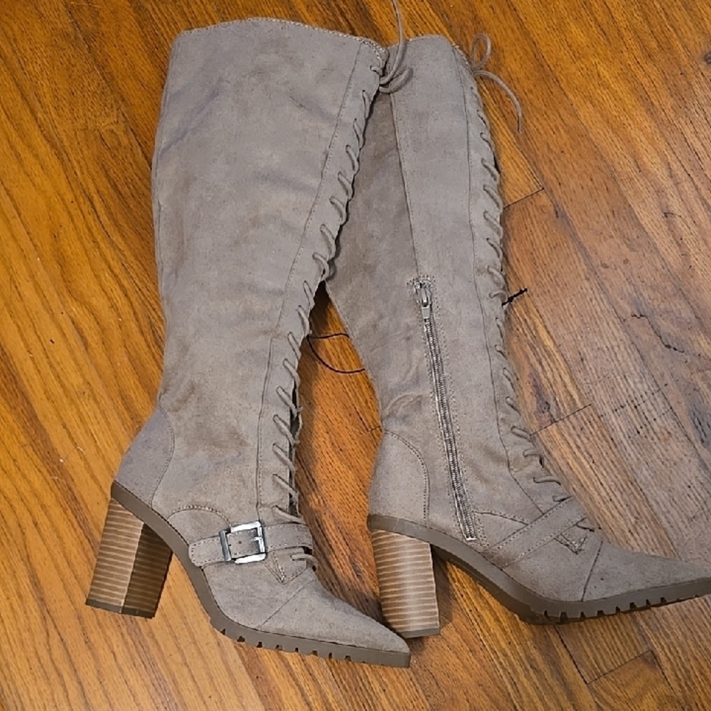 Charles By Charles David Lace-Up Heeled Boots - Taupe 6.5 - Picture 3 of 5
